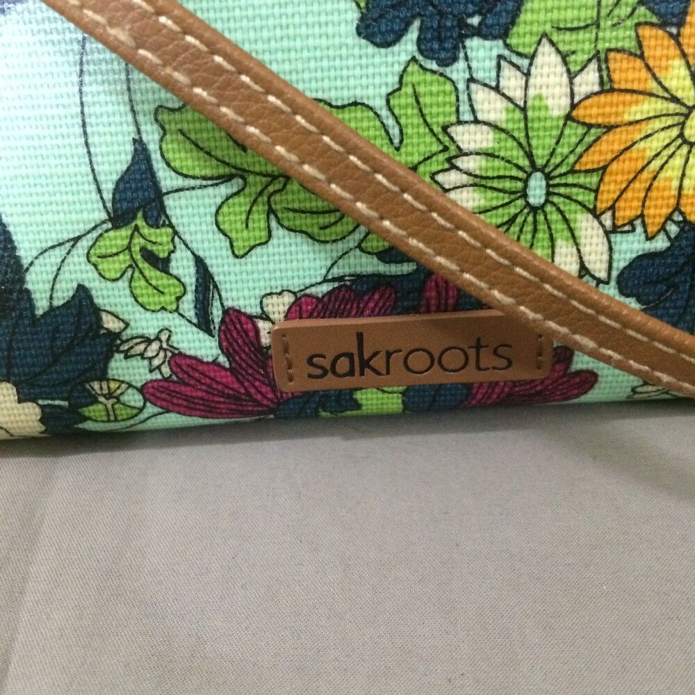 Sakroots Floral Crossbody Bag Mint Green Phone Purse Adjustable Strap Zipper - Picture 5 of 6